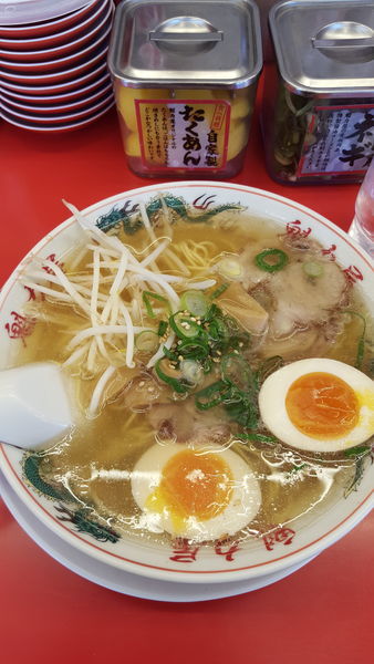 「味玉塩ラーメン」@ラーメン 魁力屋 座間店の写真