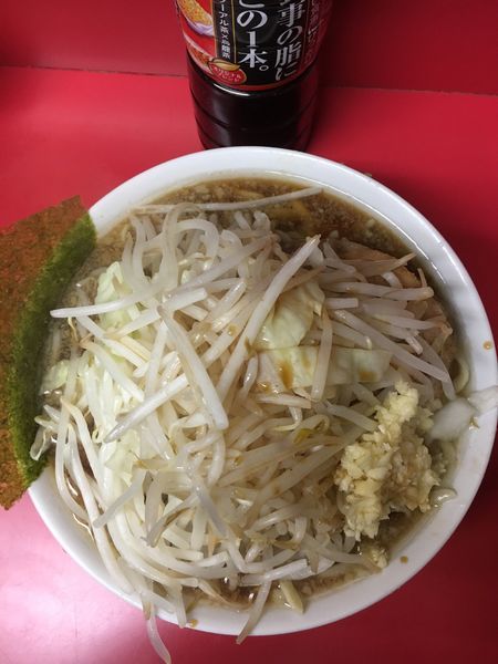 「小ラーメン アブラ少なめ ヤサイ➕ニンニク➕カラメ」@ラーメン二郎 千住大橋駅前店の写真