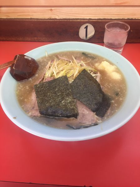 「ネギチャーシュー中」@ラーメンショップ 川崎水沢店の写真