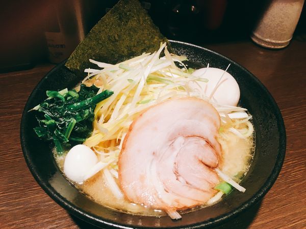 「ネギラーメン」@家系ラーメン 壱壱家の写真