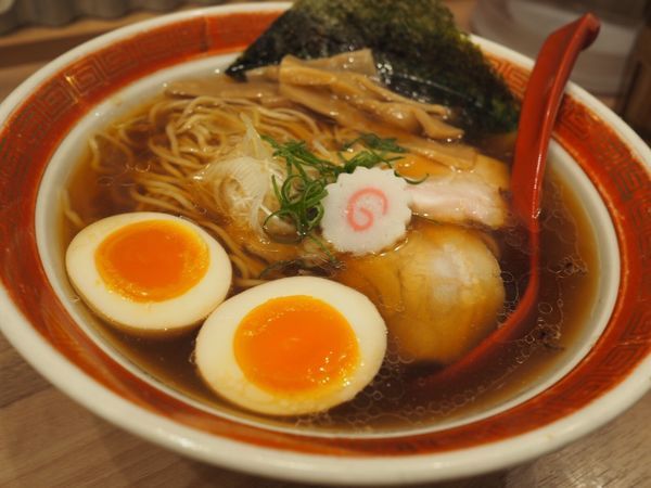 「味玉中華そば」@ソラノイロ NIPPONの写真