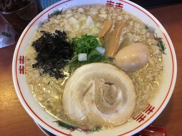 「半熟味玉煮干らぁ麺880円」@吟醸煮干 灯花紅猿の写真