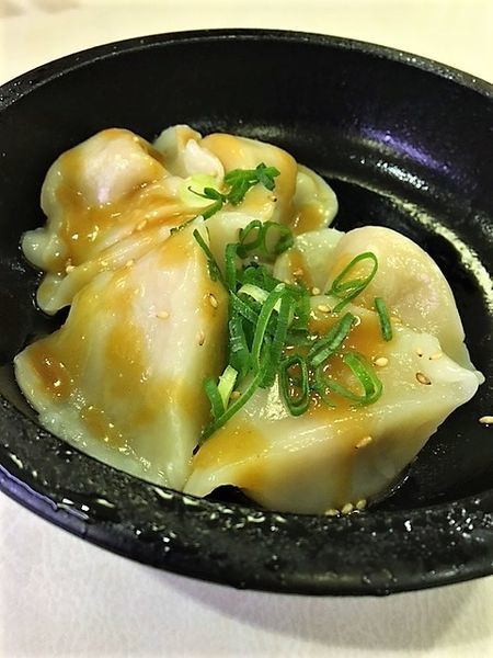 「ごま香るもちもち水餃子」@はま寿司 ベイタウン本牧店の写真
