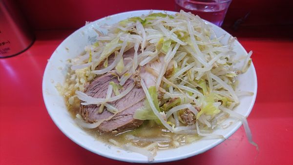 「ラーメン(麺硬め・ニンニク)」@ラーメン二郎 三田本店の写真