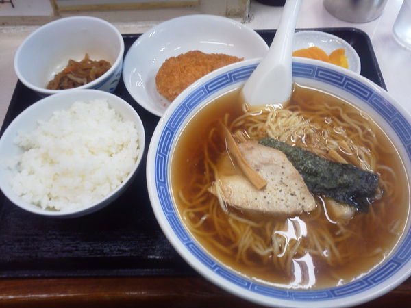 「ラーメン定食 580円」@三松の写真