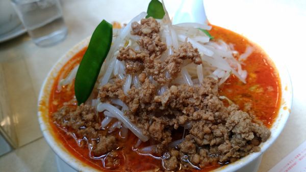 「担々麺もやし増量１０５０円」@赤坂飯店 パレスサイドビル店の写真