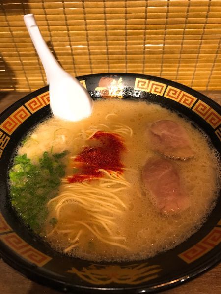 「とんこつラーメン」@一蘭 越谷イオンレイクタウン店の写真