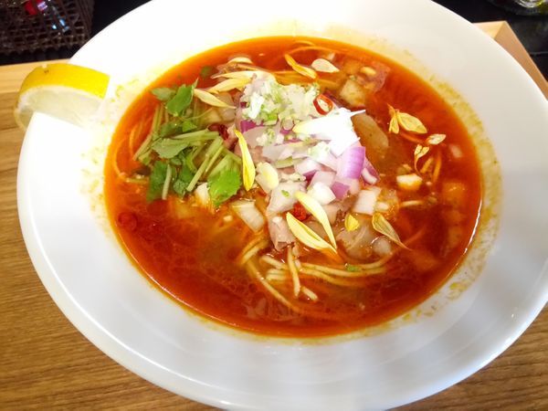 「トムヤムヌードル800円」@麺's キッチン RIRIの写真