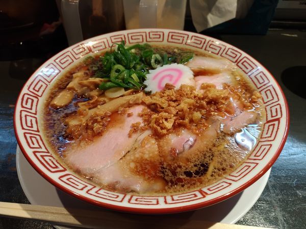 「中華そば」@サバ6製麺所 西中島南方店の写真