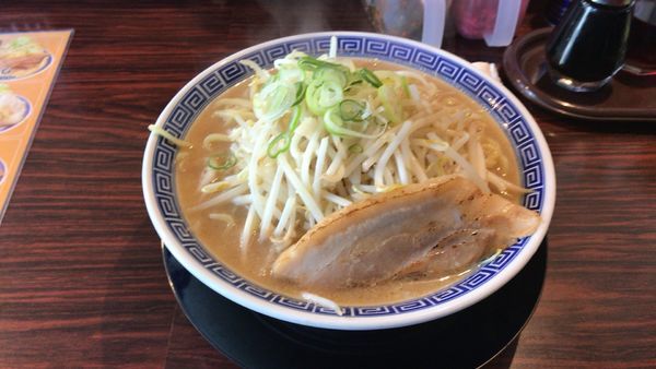 「伏竜ラーメン 醤油 油普通 濃さ普通 中」@らーめん伏竜 本店の写真
