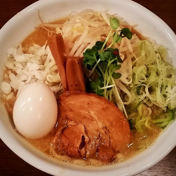 「背脂みそソバ　800円他」@らーめん 和なり えんの写真