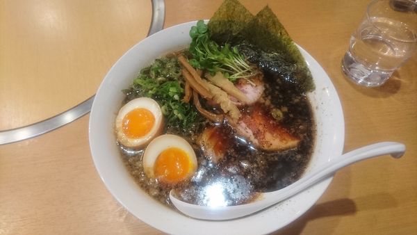 「黒醤油ラーメン」@麺屋 安の写真