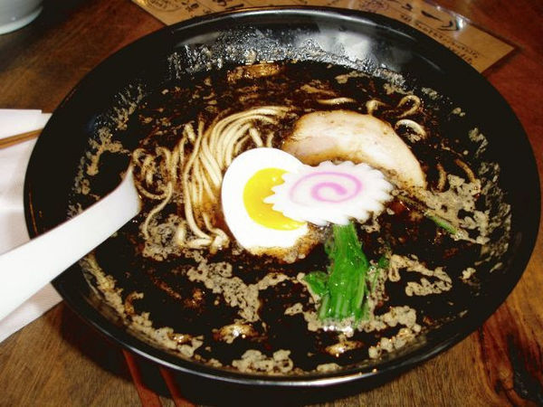 「焦がし醤油麺」@西麻布 五行の写真