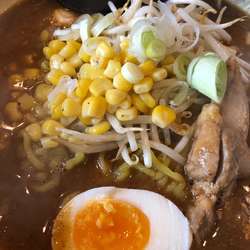 豚骨肉みそスープカレーラーメン