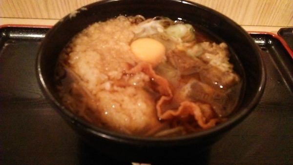 「新年の干支そば 戌そば 500円 ＋ たまご 50円」@よもだそば 銀座店の写真