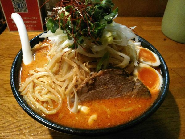 「【限定】白湯辛味噌（辛マシver） ￥800」@麺屋 鶏口の写真