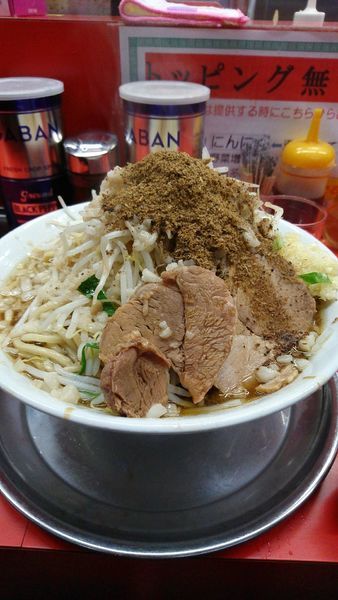 「大ラーメン750円麺600g全部多め」@麺でる 戸越店の写真