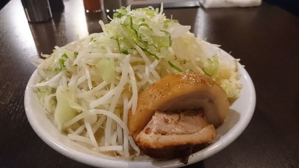 「ミニらーめん（豚1枚）780円」@ちばから 渋谷道玄坂店の写真