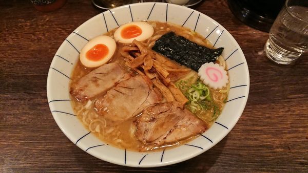 「得中華そば 890円」@麺恋処 き楽の写真