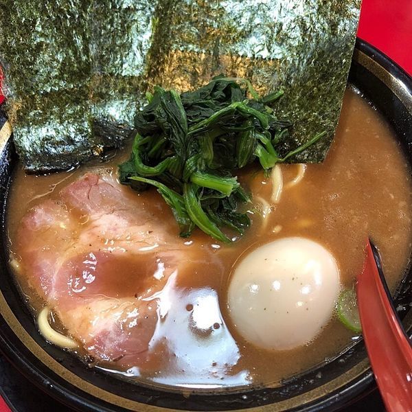 「ラーメン」@家系ラーメン とらきち家の写真