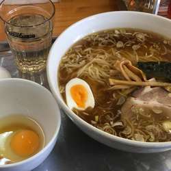 中華麺 通常盛り 生卵