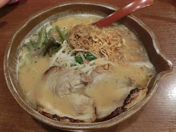 「信州味噌らーめん+炙りチャーシュー二枚」@蔵出し味噌 麺場 壱歩 武蔵村山店の写真