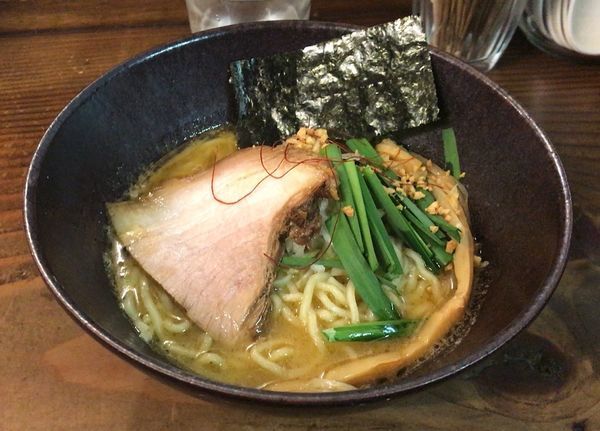 「濃厚牡蠣クッパラーメン(限定)820円」@貝だしラーメン 貝ガラ屋の写真