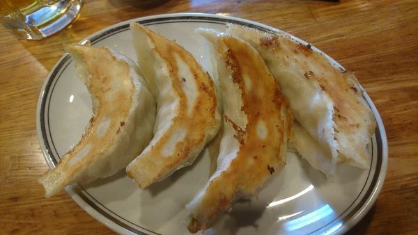 「餃子　400円」@昇龍の写真