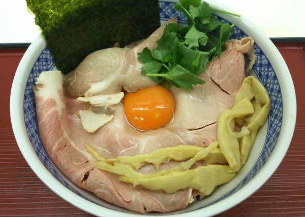 「濃厚たまごのせまぜそば　880円」@中華そば 四つ葉 小田急うまいものめぐりと有名駅弁まつりの写真