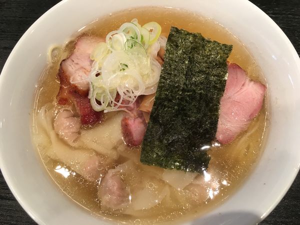 「チャーシューワンタンメン（塩）1100円」@支那ソバ 小むろの写真