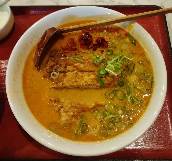 「パイコー担々麺(週替わり麺)  900円」@中華料理 雁川の写真