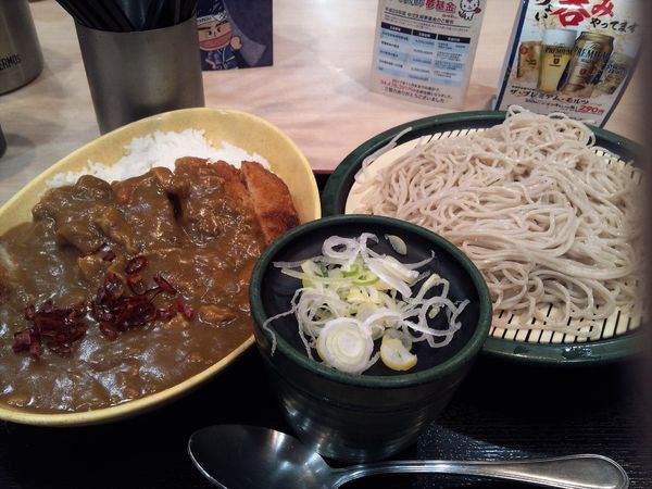 「満腹カツカレーセット（冷たいおそば）」@ゆで太郎 淡路町店の写真