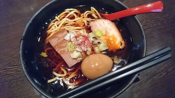「味玉黒醤油ラーメン」@仙臺 くろくの写真