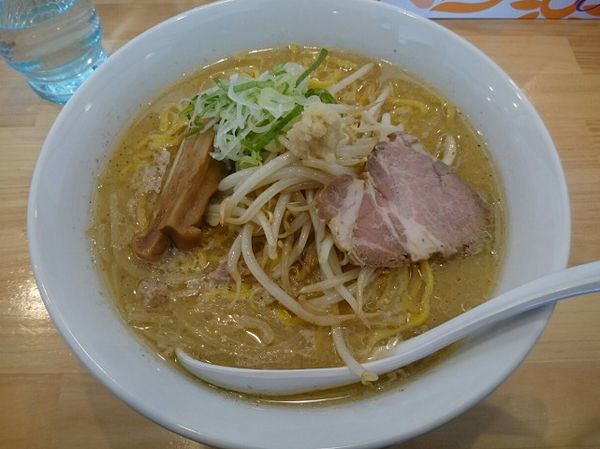 「みそラーメン大盛」@八乃木の写真