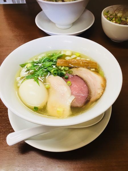「特選塩ラーメン」@塩らーめん 千茶屋の写真