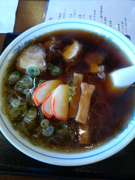 「中華そば大盛麺硬め」@中華そば 大石家 諏訪店の写真
