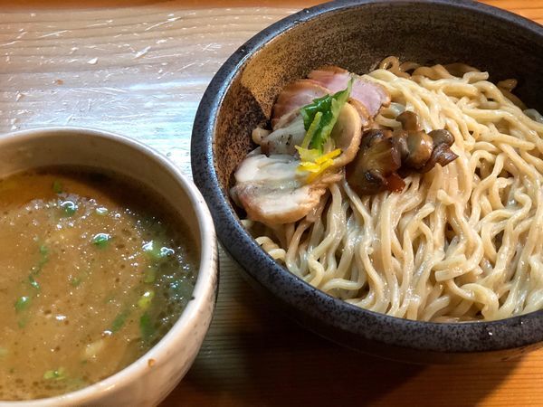 「【数量限定】鴨白湯つけそば 900円」@はりけんラーメン 南店の写真