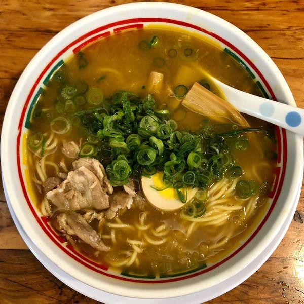 「カレーラーメン (550円)」@豚太郎 11号店の写真