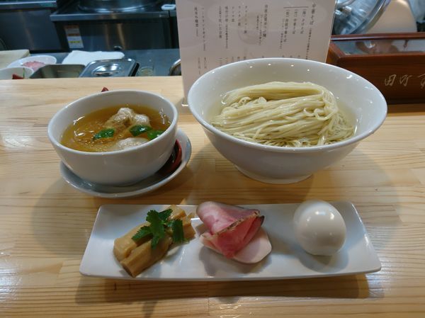 「特級白醤油つけ麺 大盛」@自家製麺 くろ松の写真