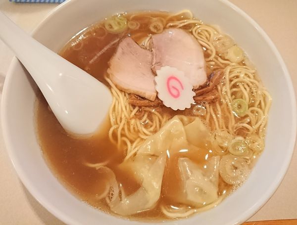 「ワンタンメン」@赤坂味一 亀戸店の写真