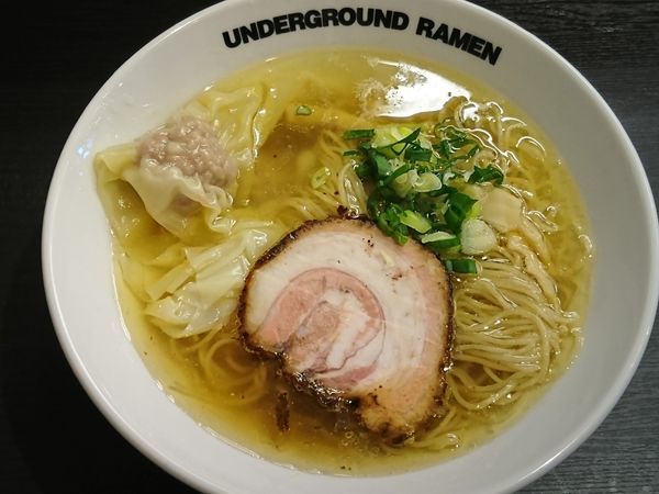 「ワンタン塩中華そば ￥1080」@UNDERGROUND RAMEN 川越仲町の写真