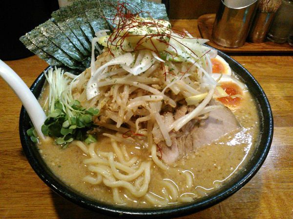 「【限定】清湯味噌バターそば  ￥800・海苔」@麺屋 鶏口の写真