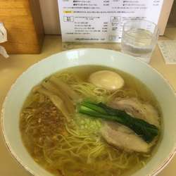塩ラーメン味玉トッピング