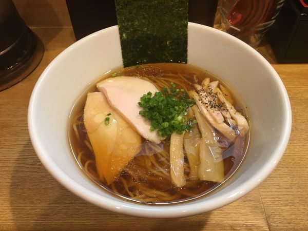 「鶏そば(醤油) ＋クーポン 鶏チャーシュー」@麺屋正路の写真