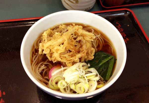 「かき揚げそば(360円)」@小諸そば 東日本橋店の写真
