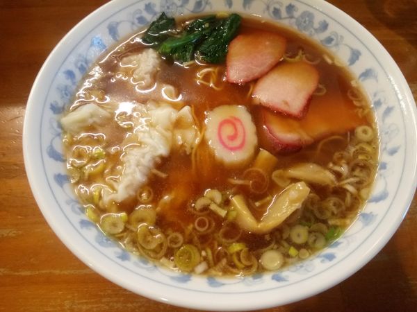 「ワンタンメン970円」@下前商店の写真