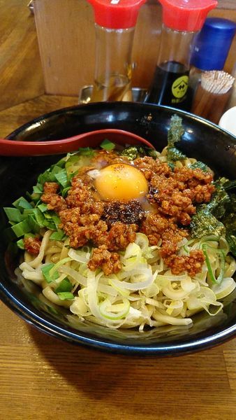 「台湾混ぜそばクーポン500円特盛り追い飯無料」@らーめん じゃげな 大井町店の写真