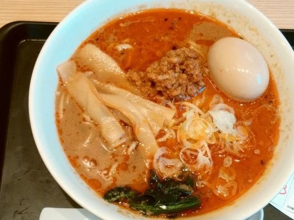 「担々麺＋味玉」@舎鈴 飯田橋駅前店の写真