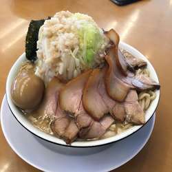 特製豚ラーメン 野菜油マシ