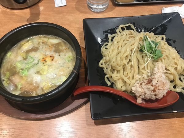 「濃厚強火炊きつけ麺」@鶏と魚だしのつけめん哲 溝の口店の写真
